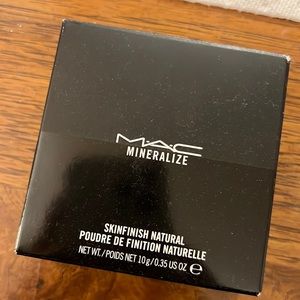 MAC Mineralize Skinfinish